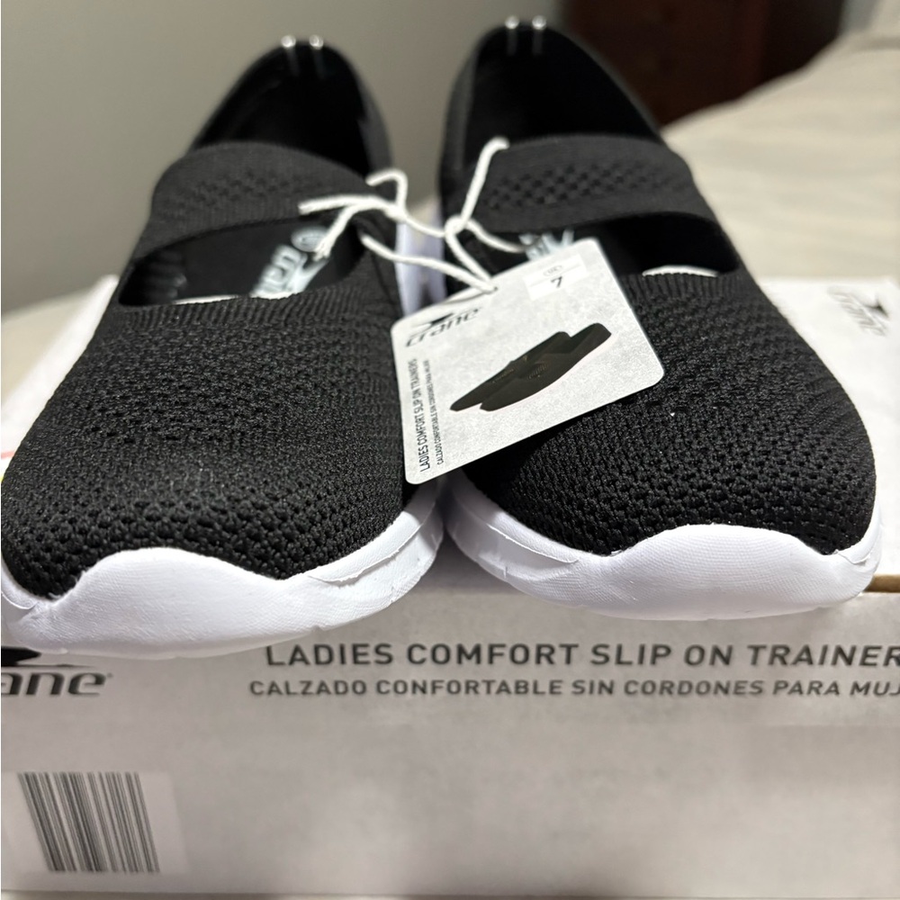 Trane Women's Black Athletic Slip-On Shoes - Picture 8 of 11